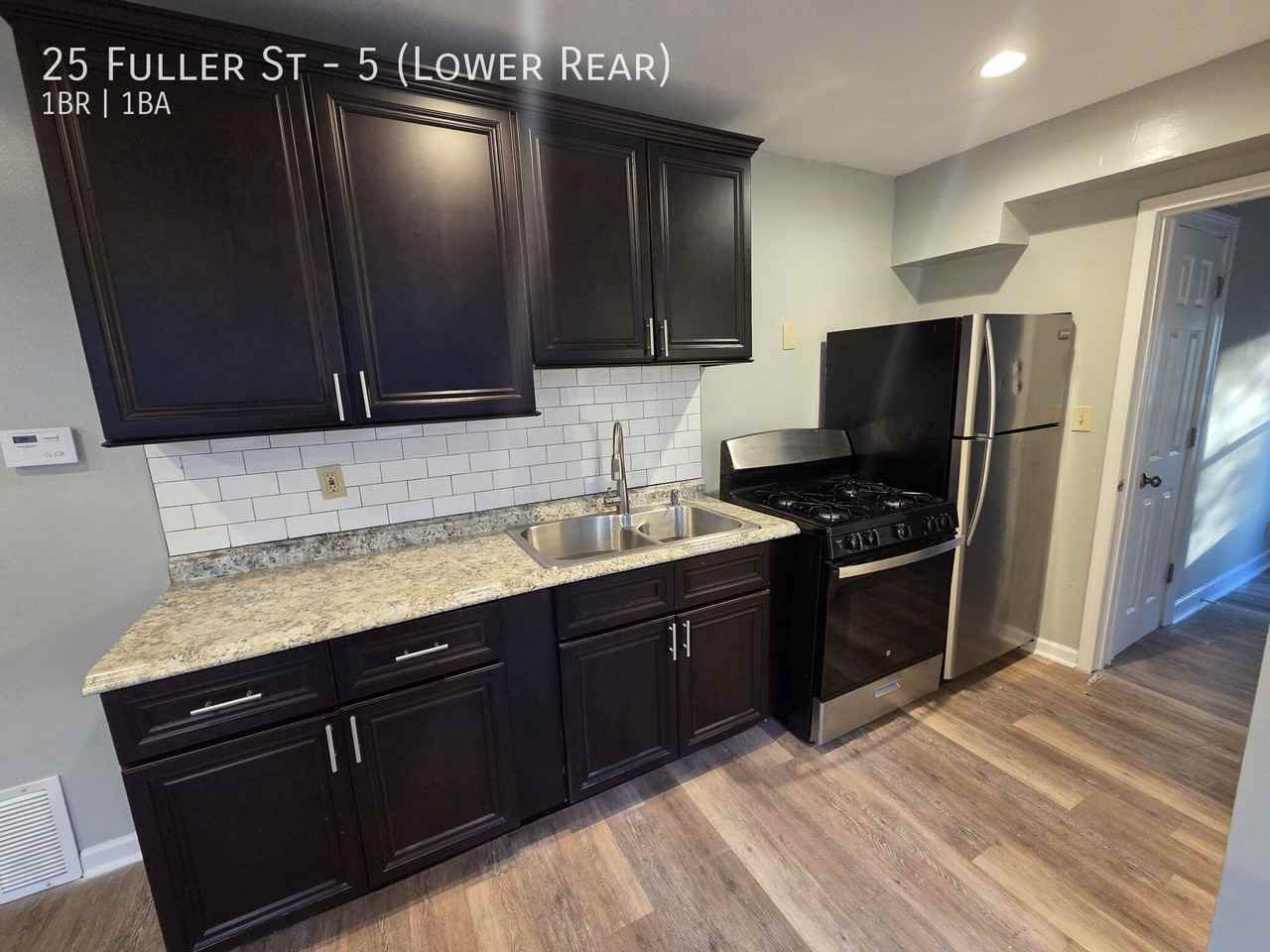 25 Fuller St #5LOWERREAR - Photo 5 of 6