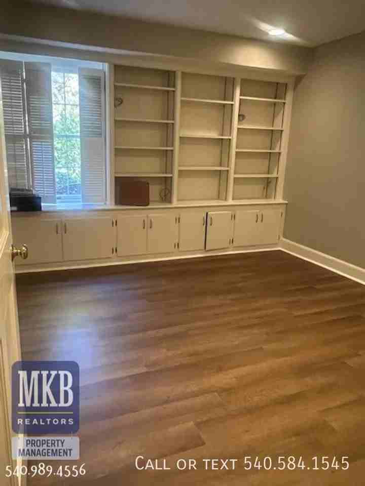 5029 Crossbow Cir - Photo 7 of 45