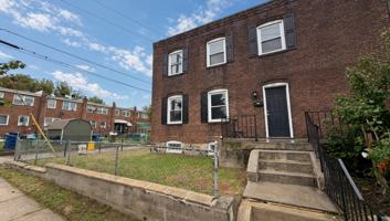 featured image of 517 Arsan Ave #TH