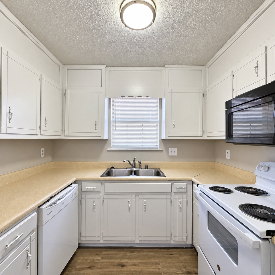 102 Railroad Ridge Rd #102-04 - Photo 7 of 19