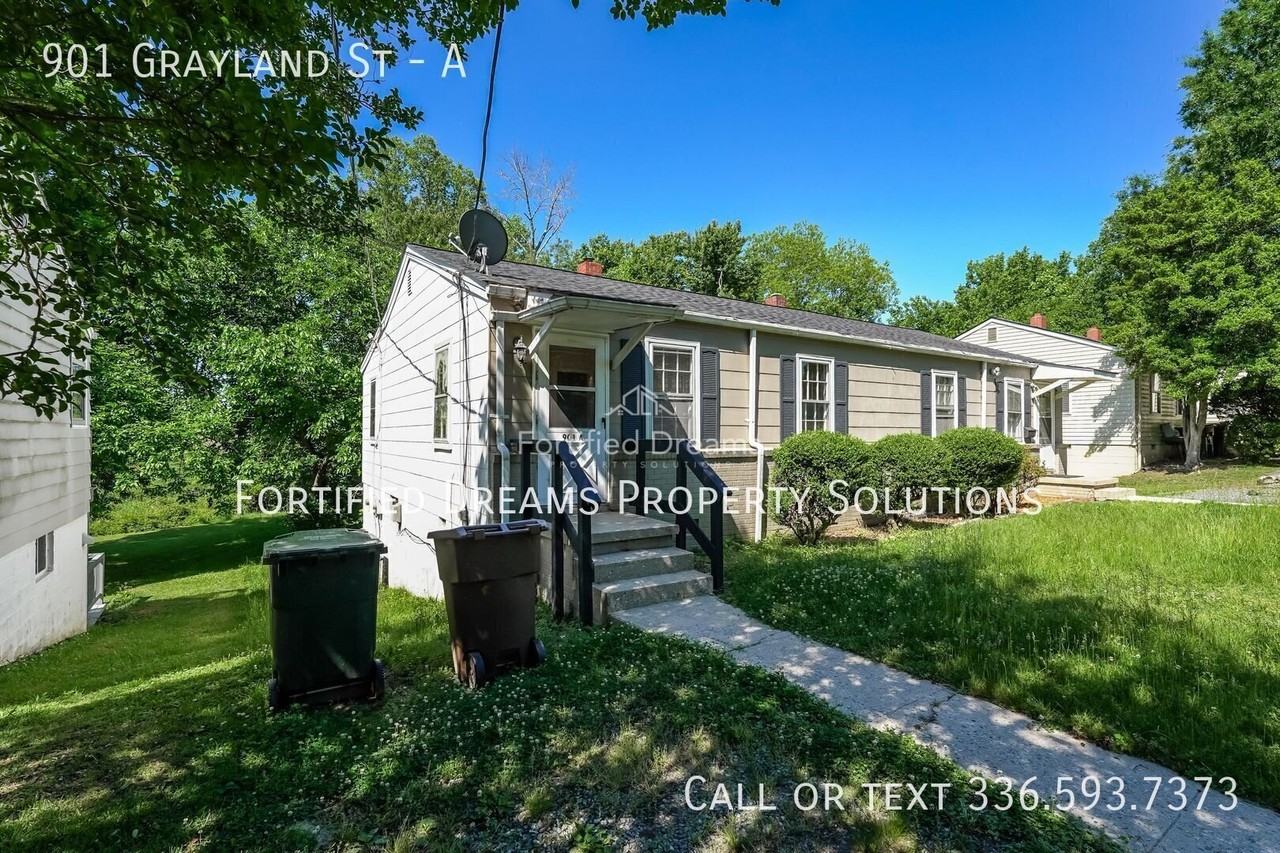 901 Grayland St #A - Photo 2 of 19