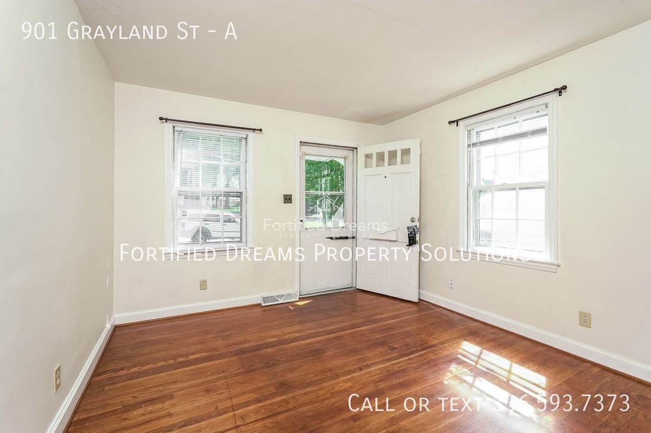 901 Grayland St #A - Photo 5 of 19