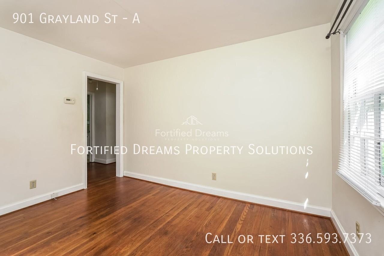 901 Grayland St #A - Photo 6 of 19
