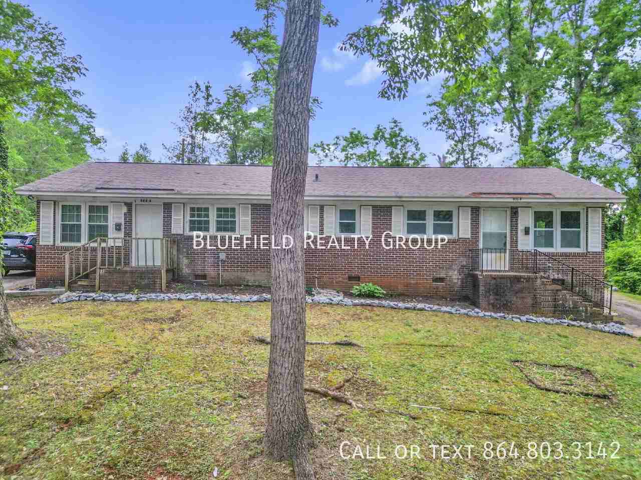 408 Yardley Ct #B - Photo 2 of 32