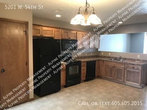 5201 W 54th St N - Photo 5 of 17