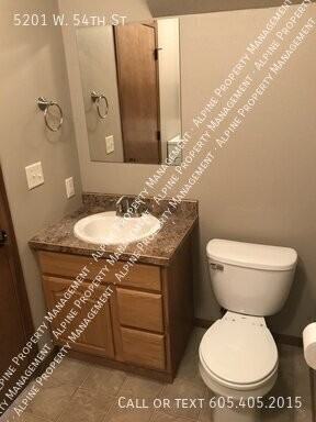 5201 W 54th St N - Photo 6 of 17