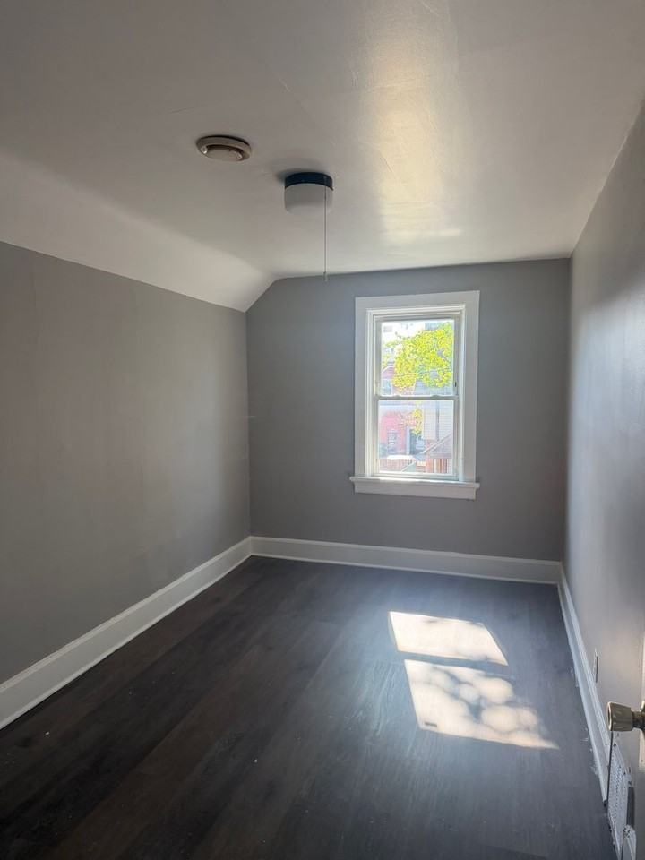 1724C N 24th St - Photo 6 of 7
