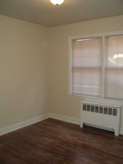 3517 Brothers Pl Se #4 - Photo 3 of 13