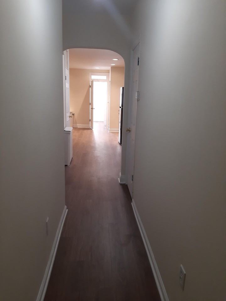 1027 16th St Ne #1 - Photo 2 of 11