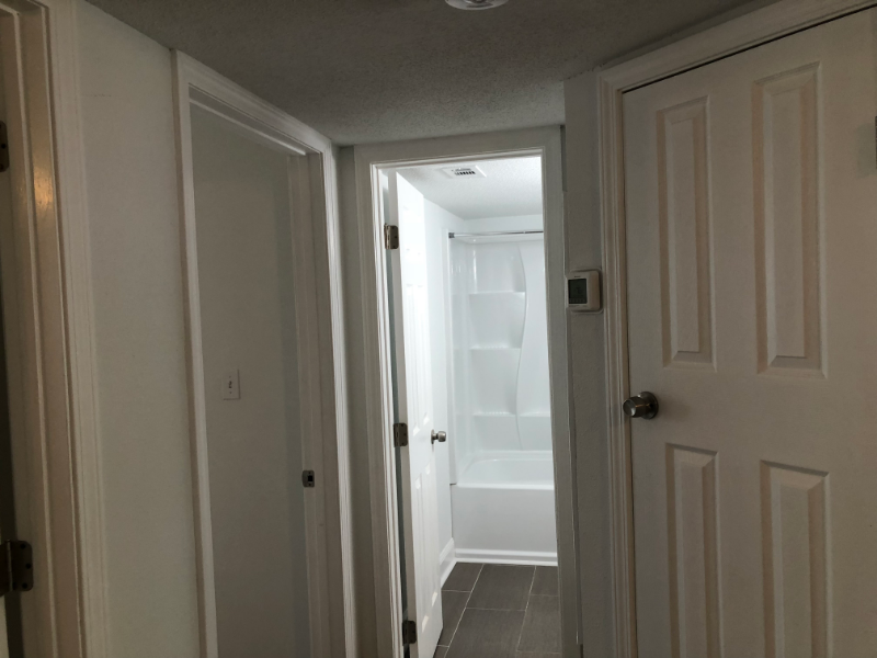 209 Green Acres Rd #4 - Photo 5 of 9