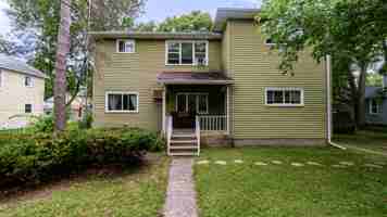 featured image of 607 S University Ave