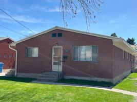 featured image of 364 Westnorth #1