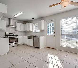 2943 Kimberly Dr - Photo 3 of 19