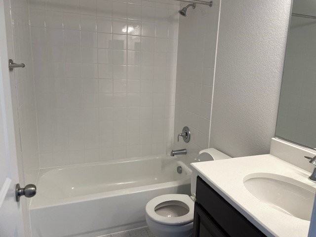 9844 Meridian Hills Trl - Photo 2 of 18