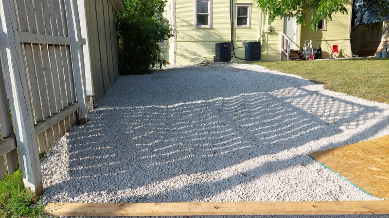 417 W Franklin St ##Tx - Photo 4 of 50