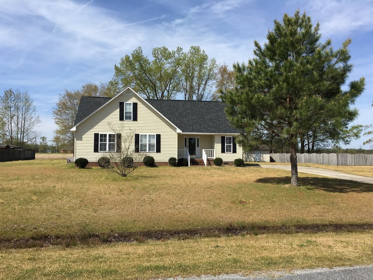 948 Sheffield Dr - Photo 7 of 17