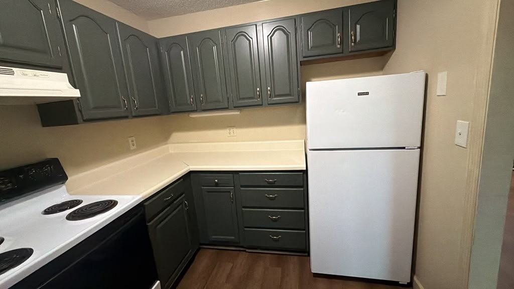 122 Arcadia Ln #D - Photo 5 of 11