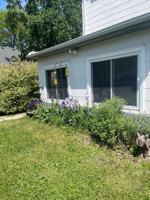 featured image of 3813 E Barnard Ave Lowr #LOWER