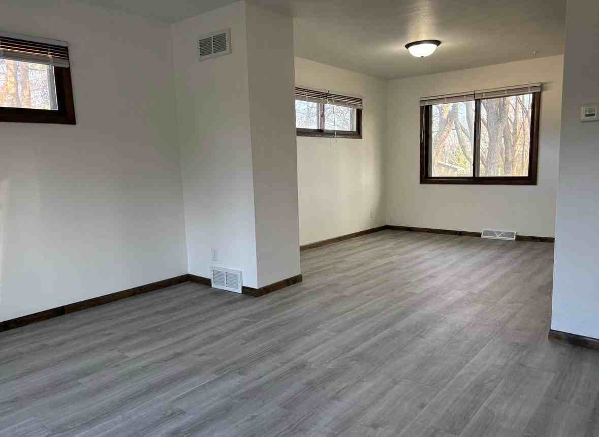 3710 Sunbrook Rd - Photo 6 of 12