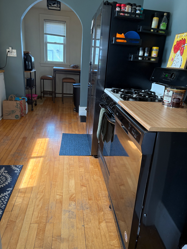 311 Osceola Ave S - Photo 5 of 8