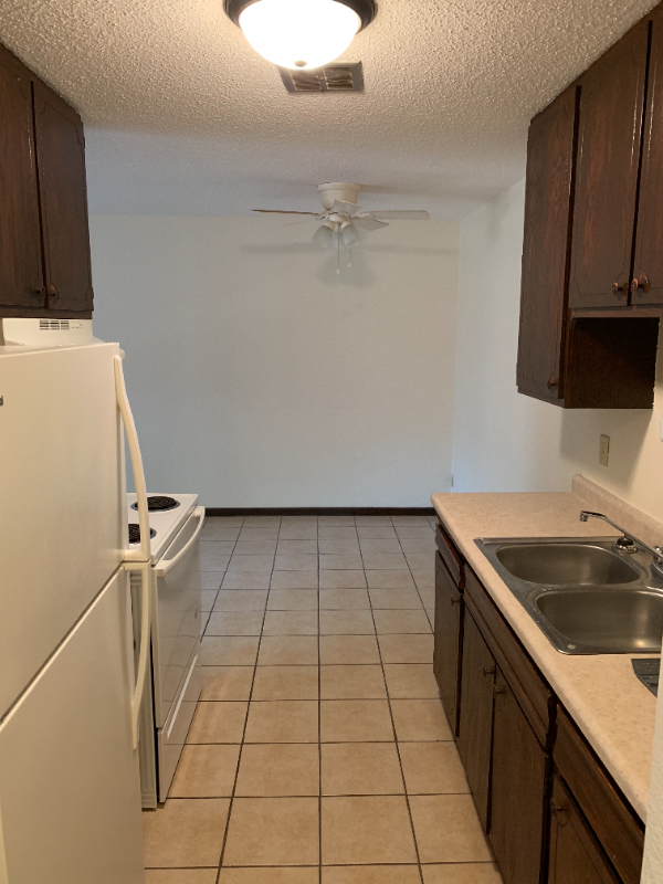 995 Saint Albans St N #203 - Photo 2 of 11