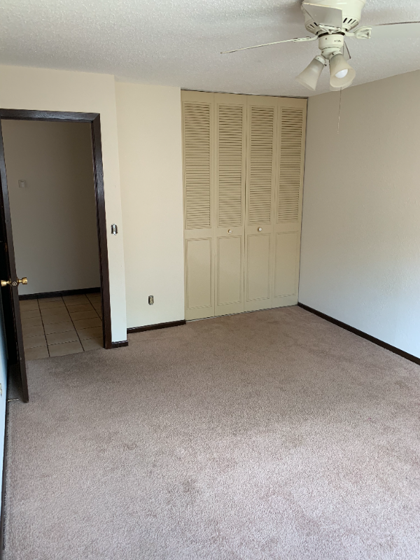 995 Saint Albans St N #203 - Photo 7 of 11