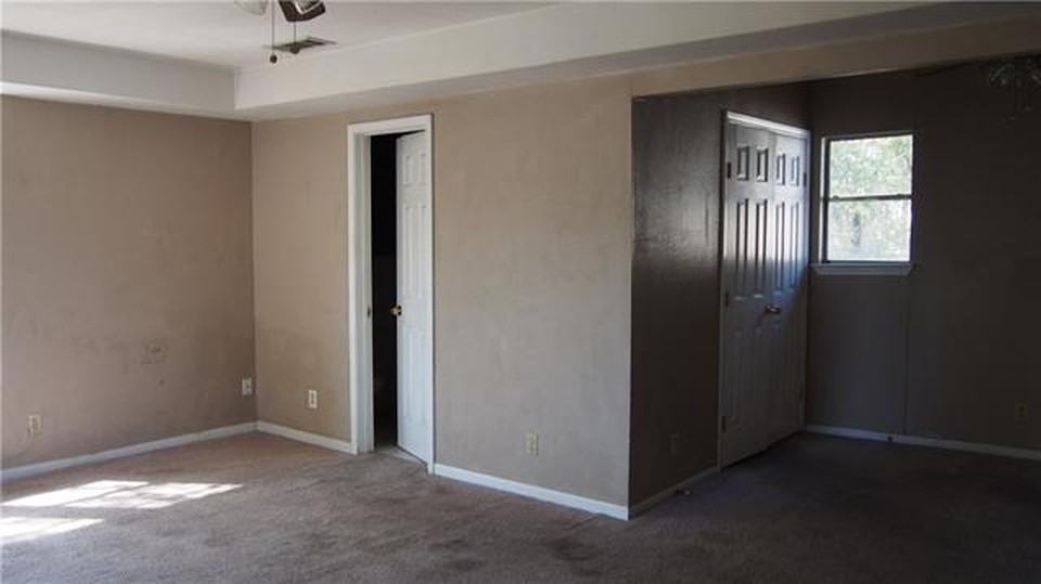 5216 Mallory Dr #1 - Photo 2 of 13