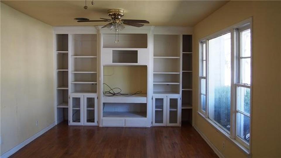 5216 Mallory Dr #1 - Photo 3 of 13