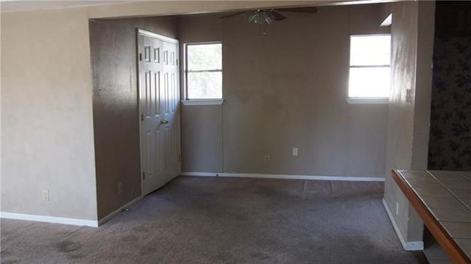 5216 Mallory Dr #1 - Photo 7 of 13