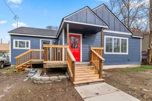 featured image of 2327 Garden Ave