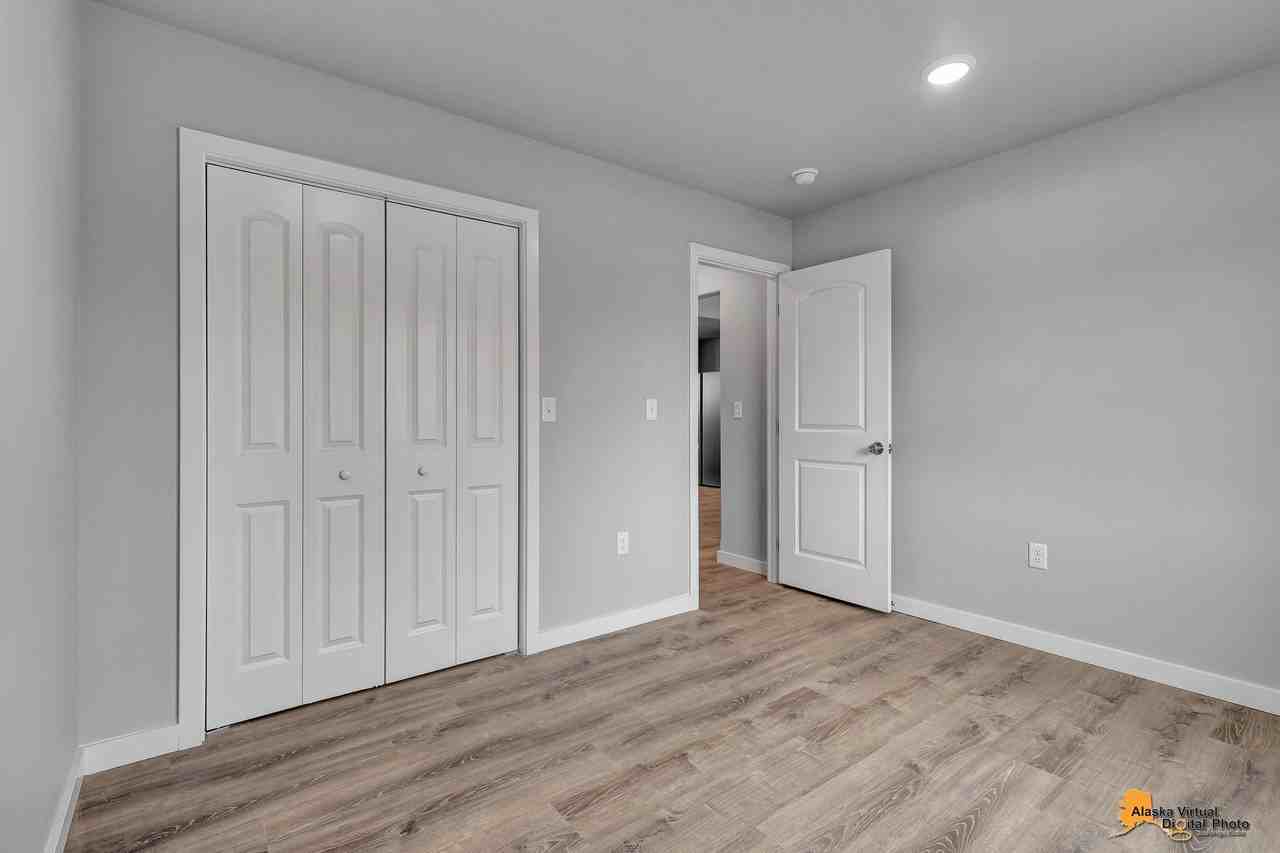 4712 S Kenaka Bena Loop #B - Photo 4 of 23
