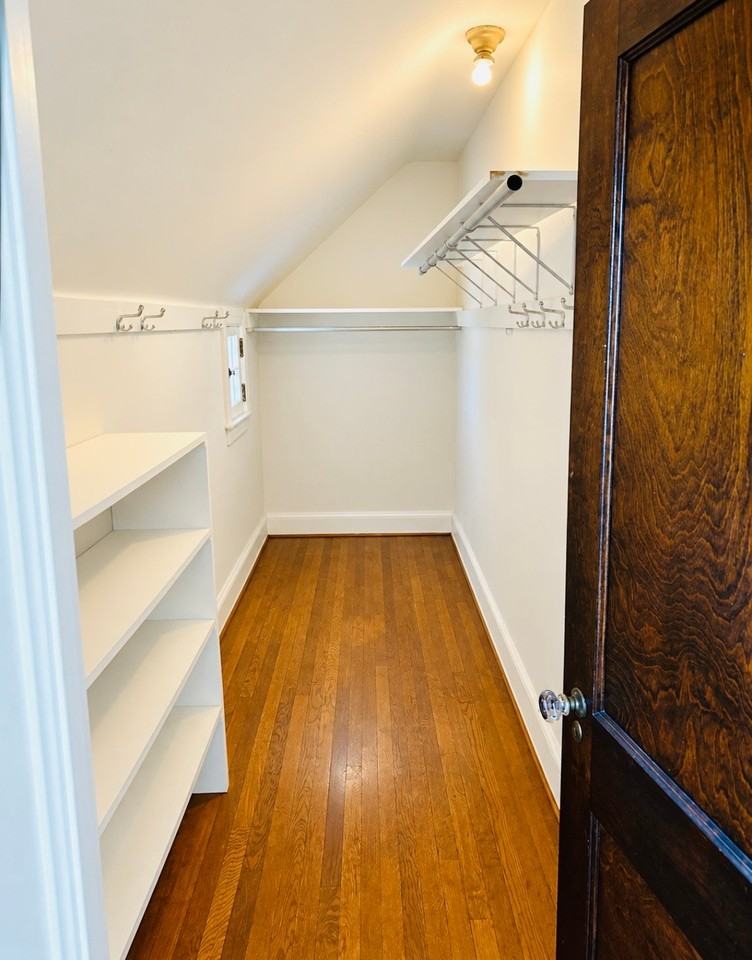 366 New Scotland Ave #2ndFL - Photo 2 of 2