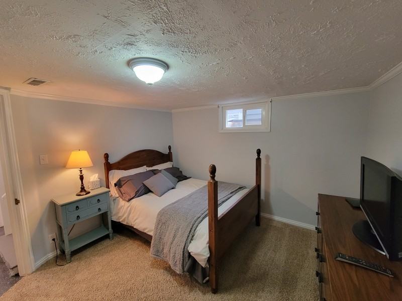2639 S Imperial St - Photo 3 of 8