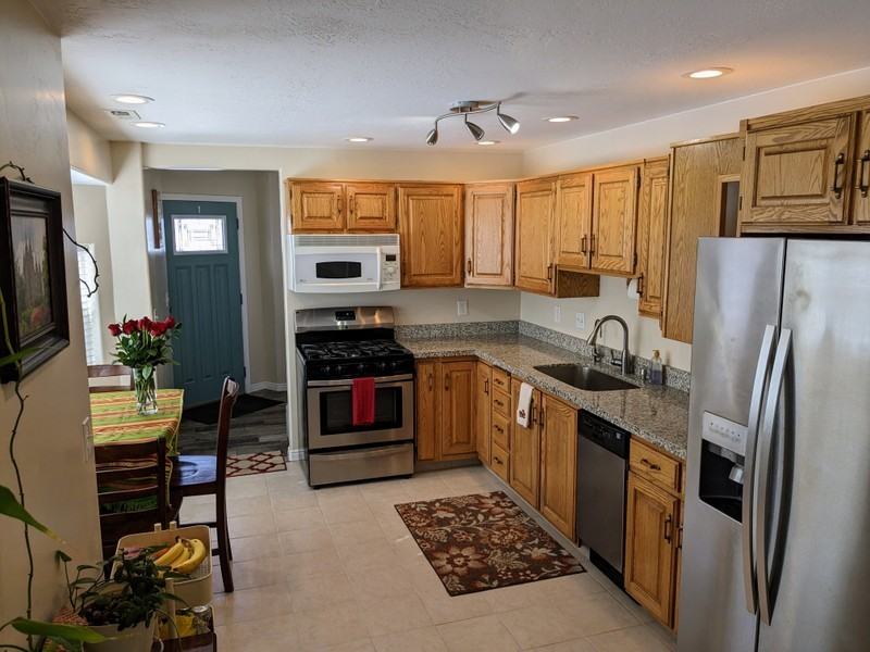 1650 W Southgate Ave - Photo 3 of 12