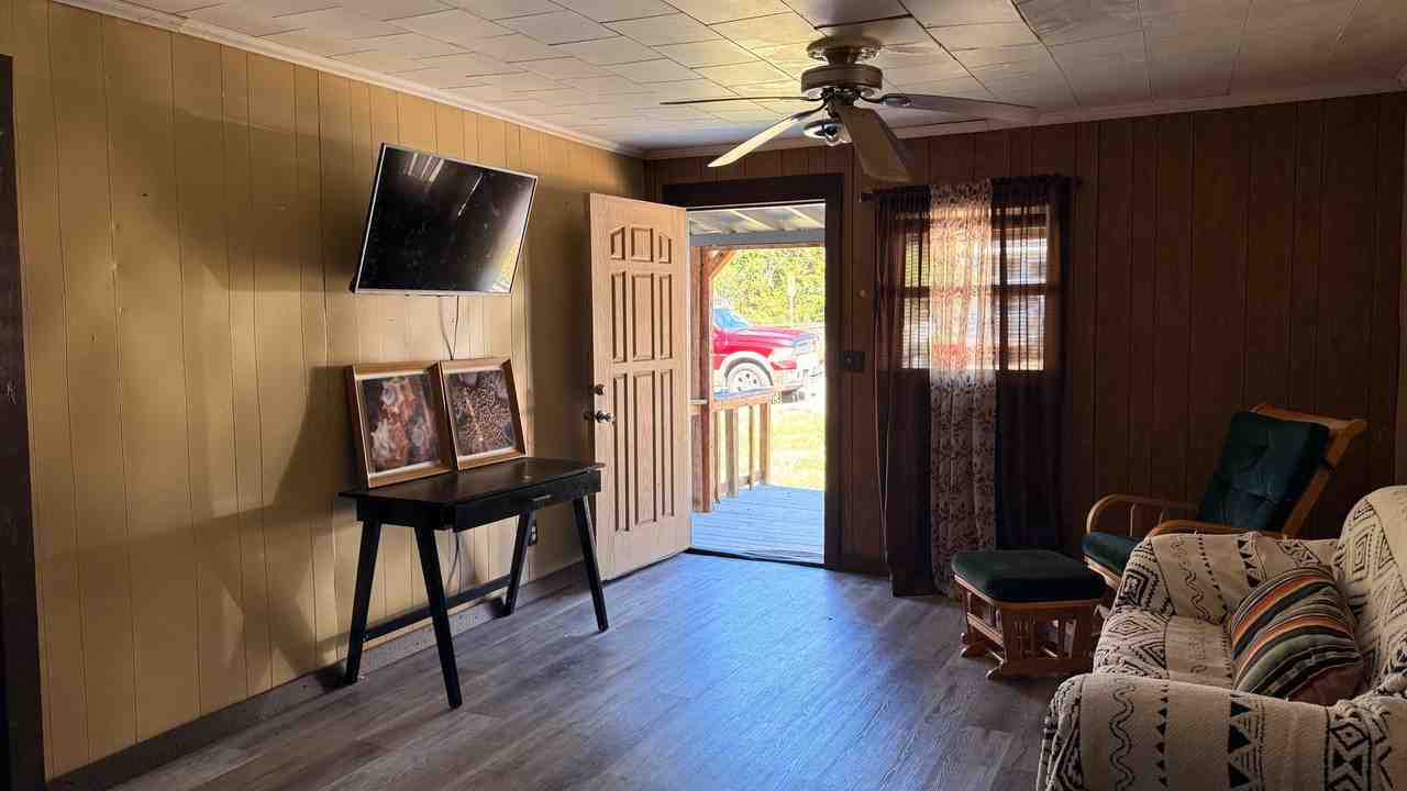 214 King Ave - Photo 7 of 8