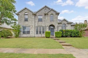 featured image of 1228 Hillcrest Dr