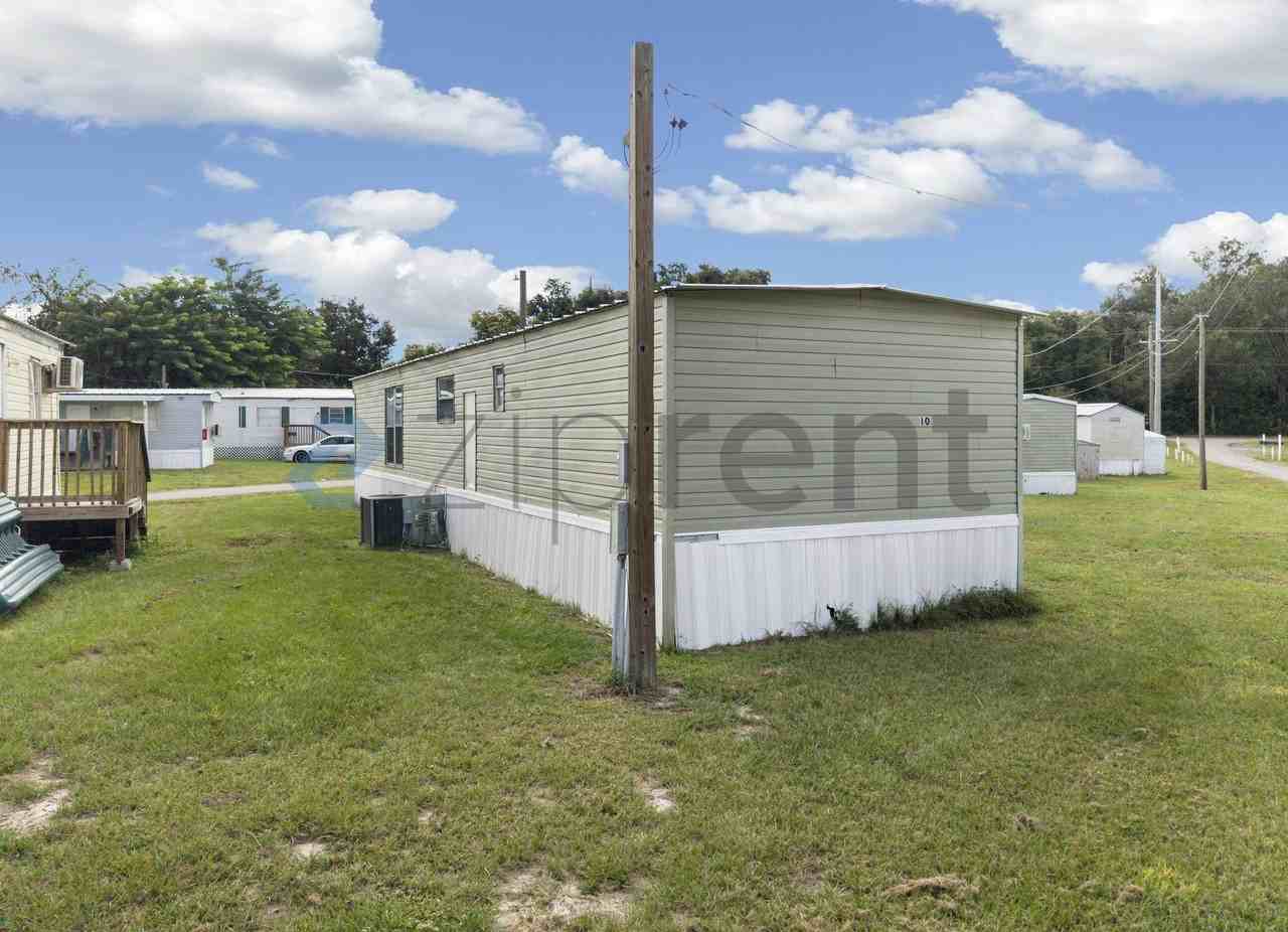 10726 Skewlee Rd - Photo 5 of 15