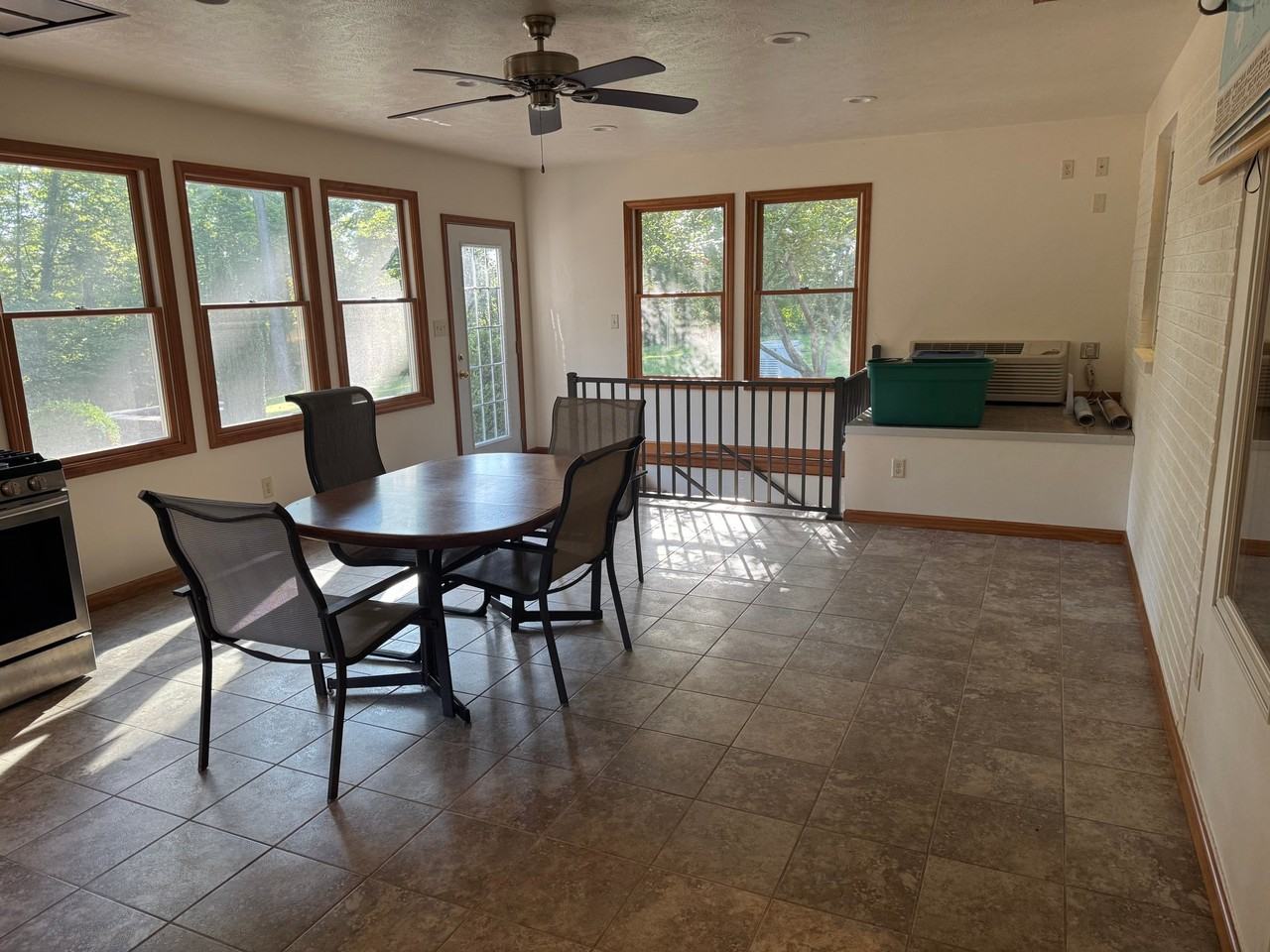 5852 N Walnut Street Rd - Photo 6 of 11