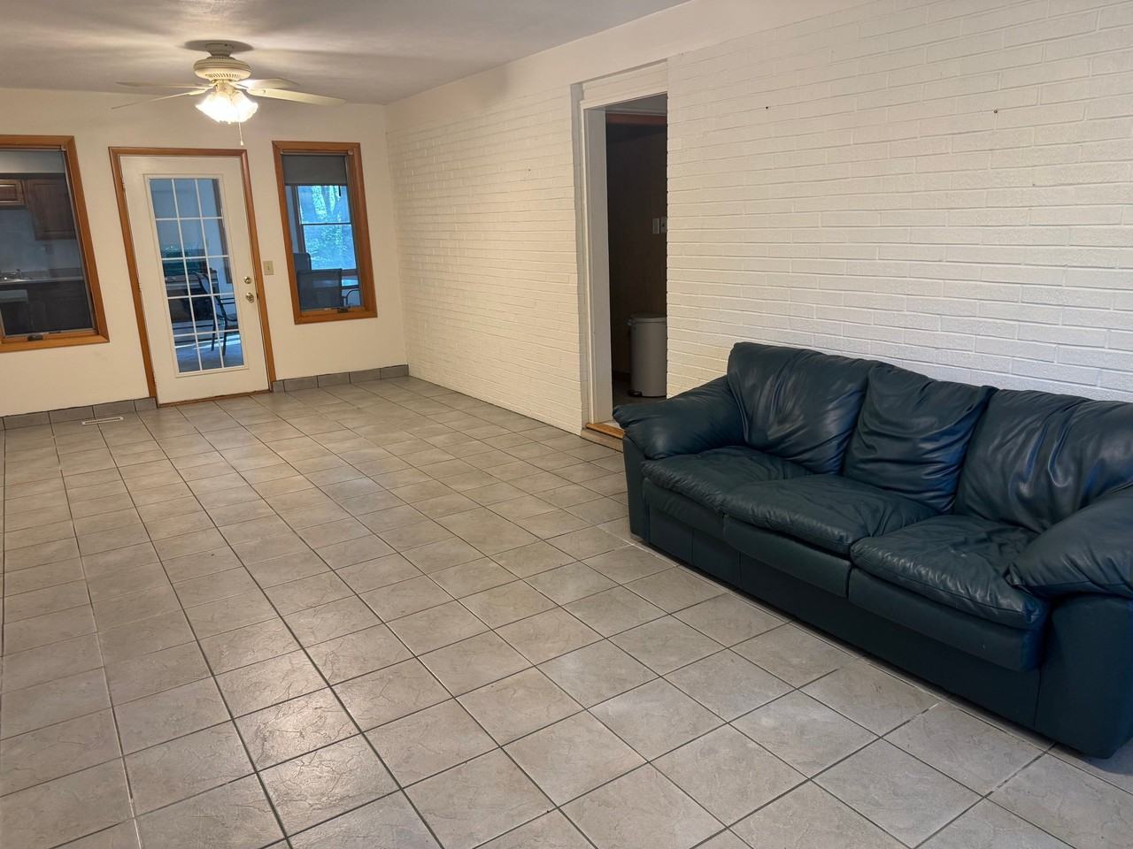 5852 N Walnut Street Rd - Photo 7 of 11