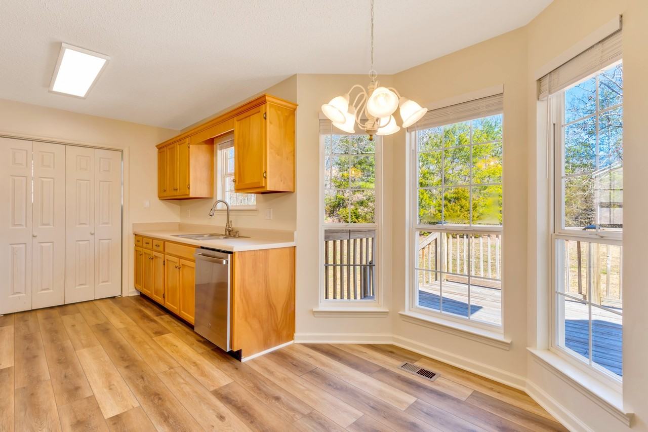2224 N Fork Dr - Photo 6 of 20