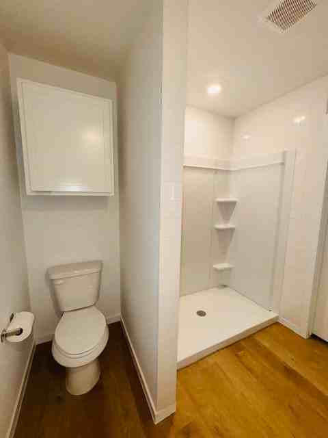 2704 Nw 203rd St - Photo 5 of 14