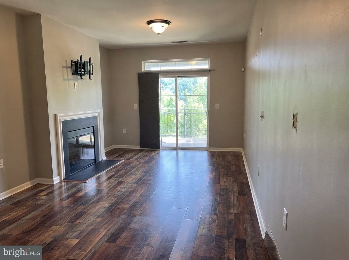 1321 Karen Blvd #501 - Photo 2 of 15