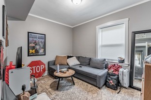 5449 W Melrose St #1 - Photo 1 of 1