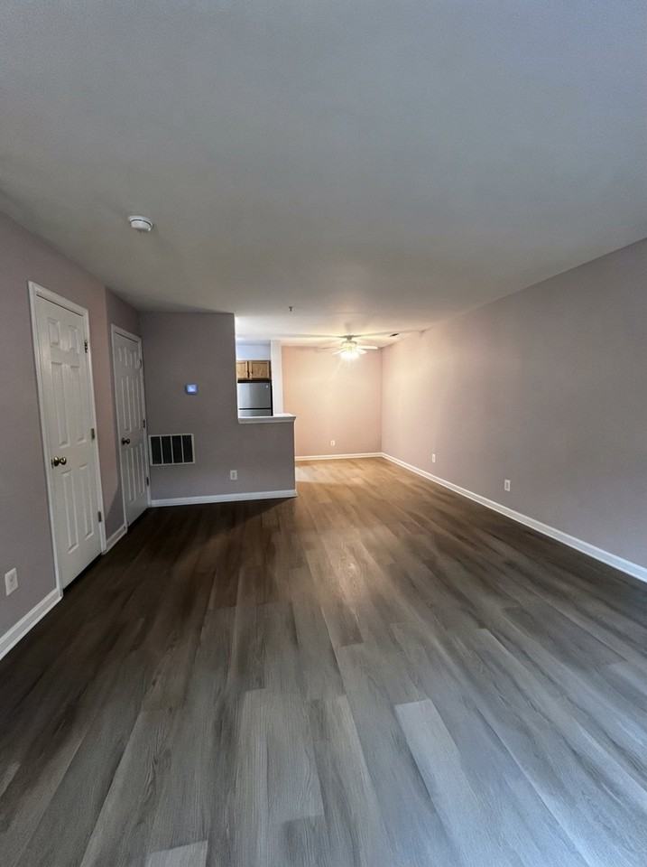 703 Gnome Ct - Photo 2 of 15