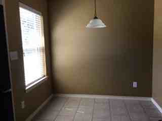 3720 Ash St - Photo 5 of 8