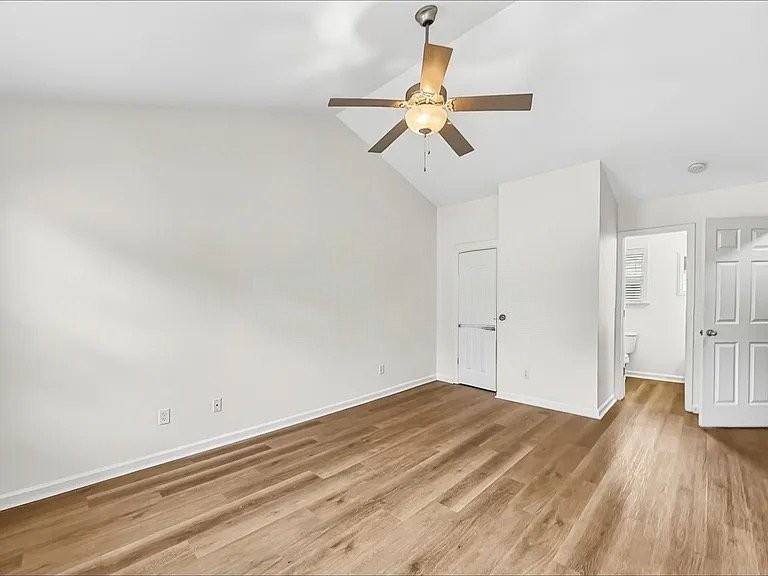 208 Fledgling Way - Photo 3 of 10