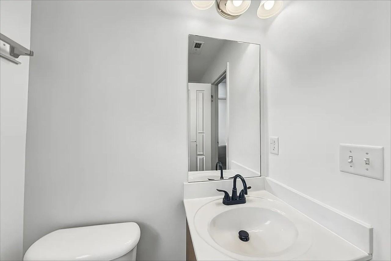 208 Fledgling Way - Photo 6 of 10