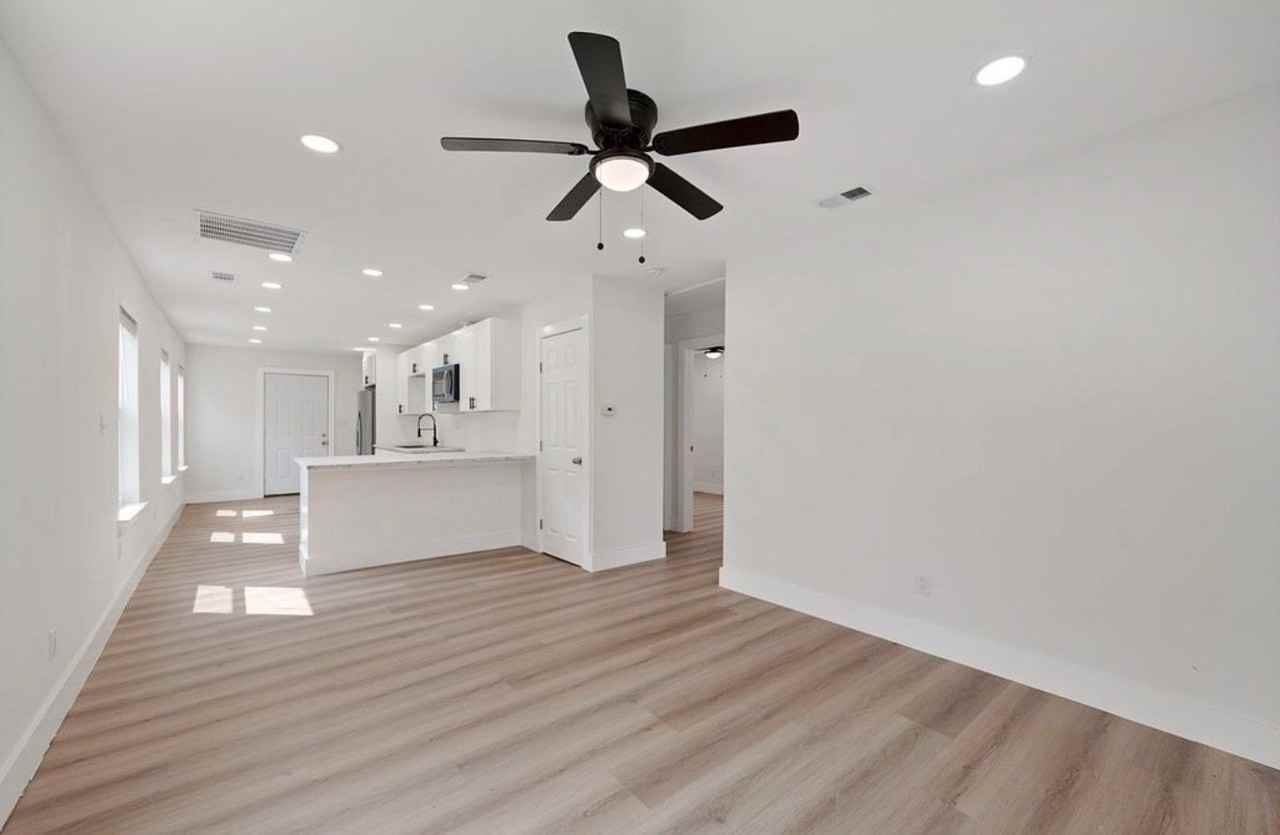 1840 Portland Ave - Photo 5 of 14