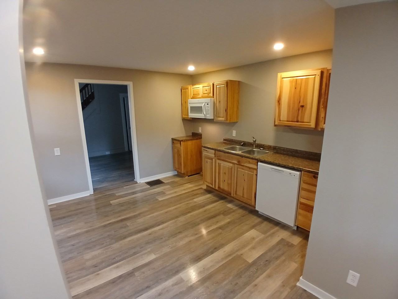 1407 Pennsylvania Ave #1407 - Photo 6 of 16