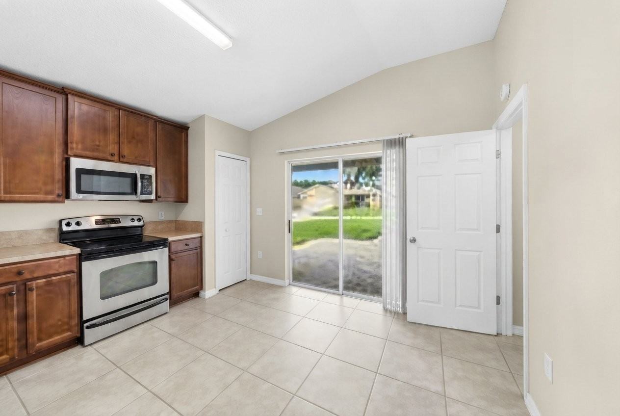 3369 Medici Blvd - Photo 2 of 11